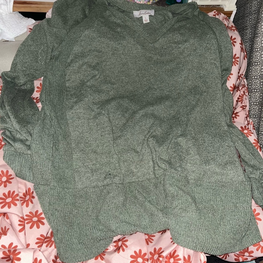 Anthropologie Heathered Sage V-Neck Pullover Sweater